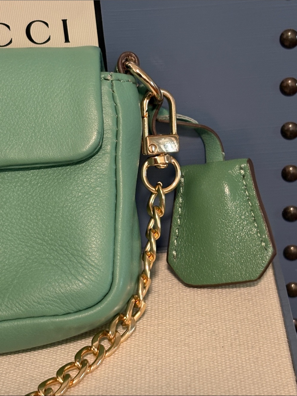 Anya Hindmarch Mini Green Purse With Chain Strap - Picture 4 of 9